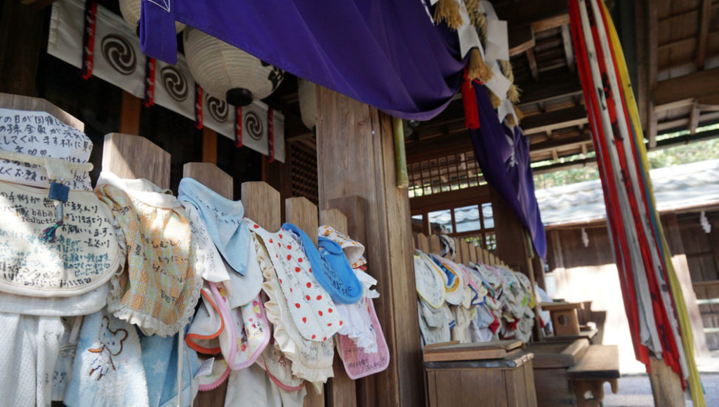 三宅八幡宮