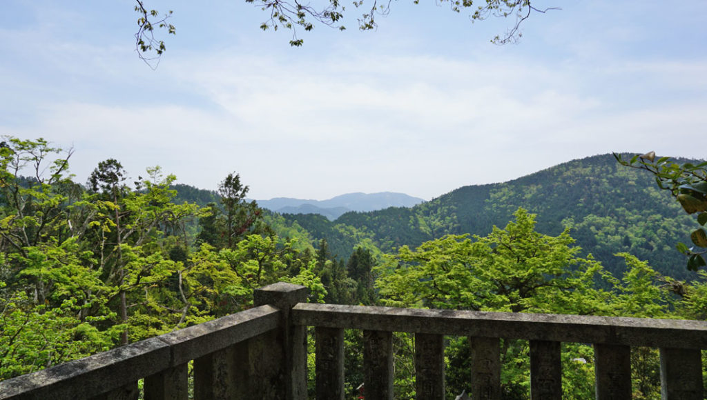 鞍馬山より望む