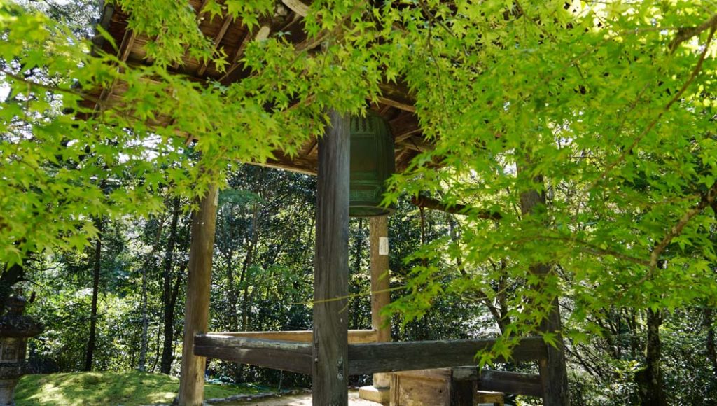 西明寺の鐘楼