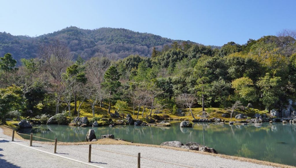 曹源池庭園