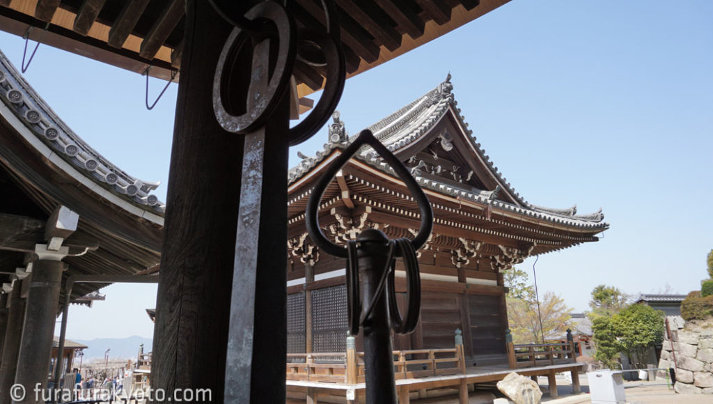 清水寺 弁慶の錫杖と下駄